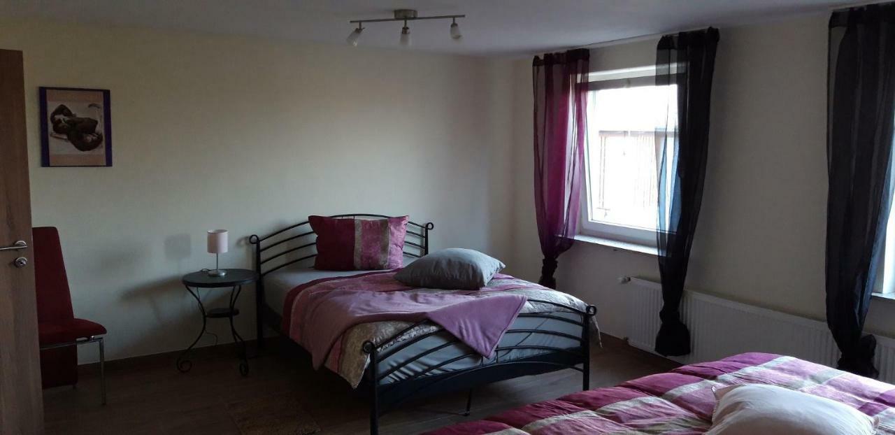 Ferienwohnung Frau Klara Hofheim in Unterfranken Екстер'єр фото